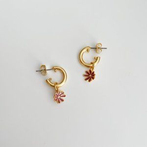 Madewell Enamel Daisy Drop Hoop Earrings (Burnished Rose)